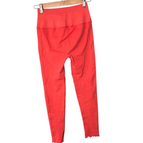 Anthropologie Daily Practice Coral Lettuce Hem Leggings - Picture 3 of 10